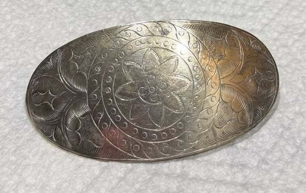 Vintage Silver Tone Floral Engraved Oval Hair Barrette
